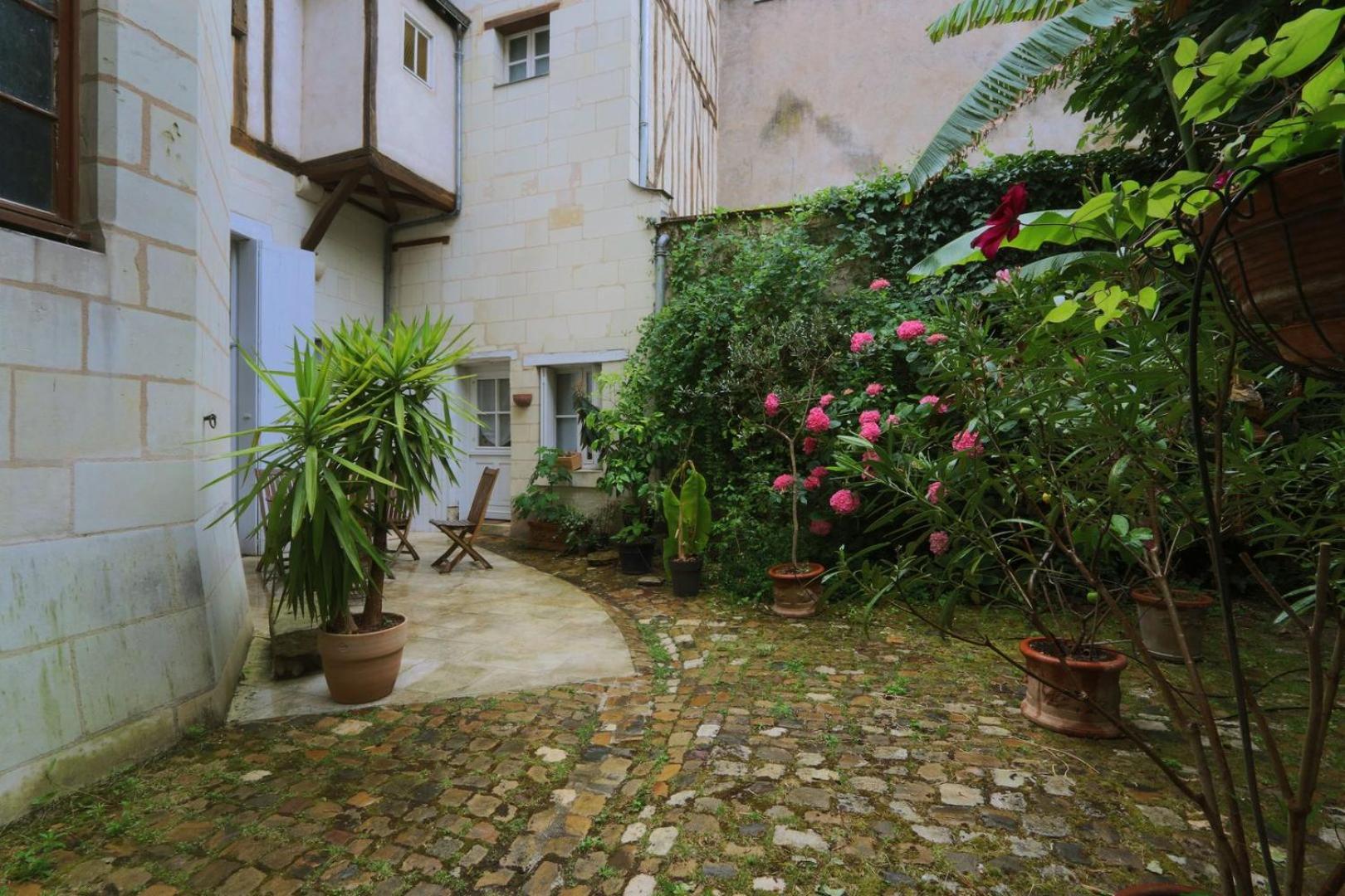 Let'S Take A Walk In The Woods Apartment Tours Exterior foto